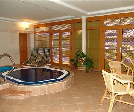 호텔 Ranc Kostelany 3*